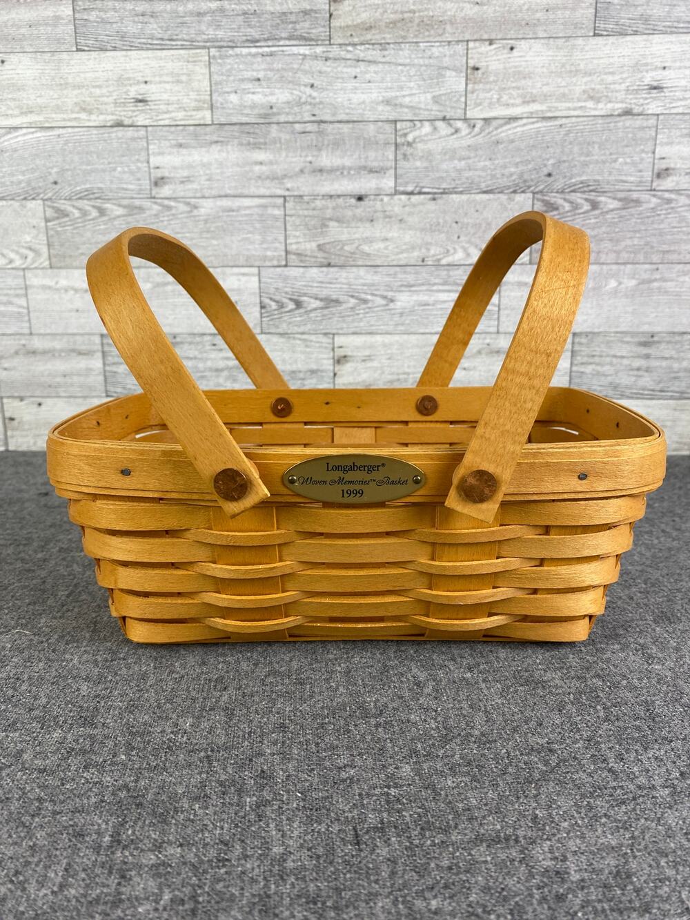 Longaberger 2000 Homestead Woven Memories Basket HANDWOVEN VINTAGE COLLECTIBLE
